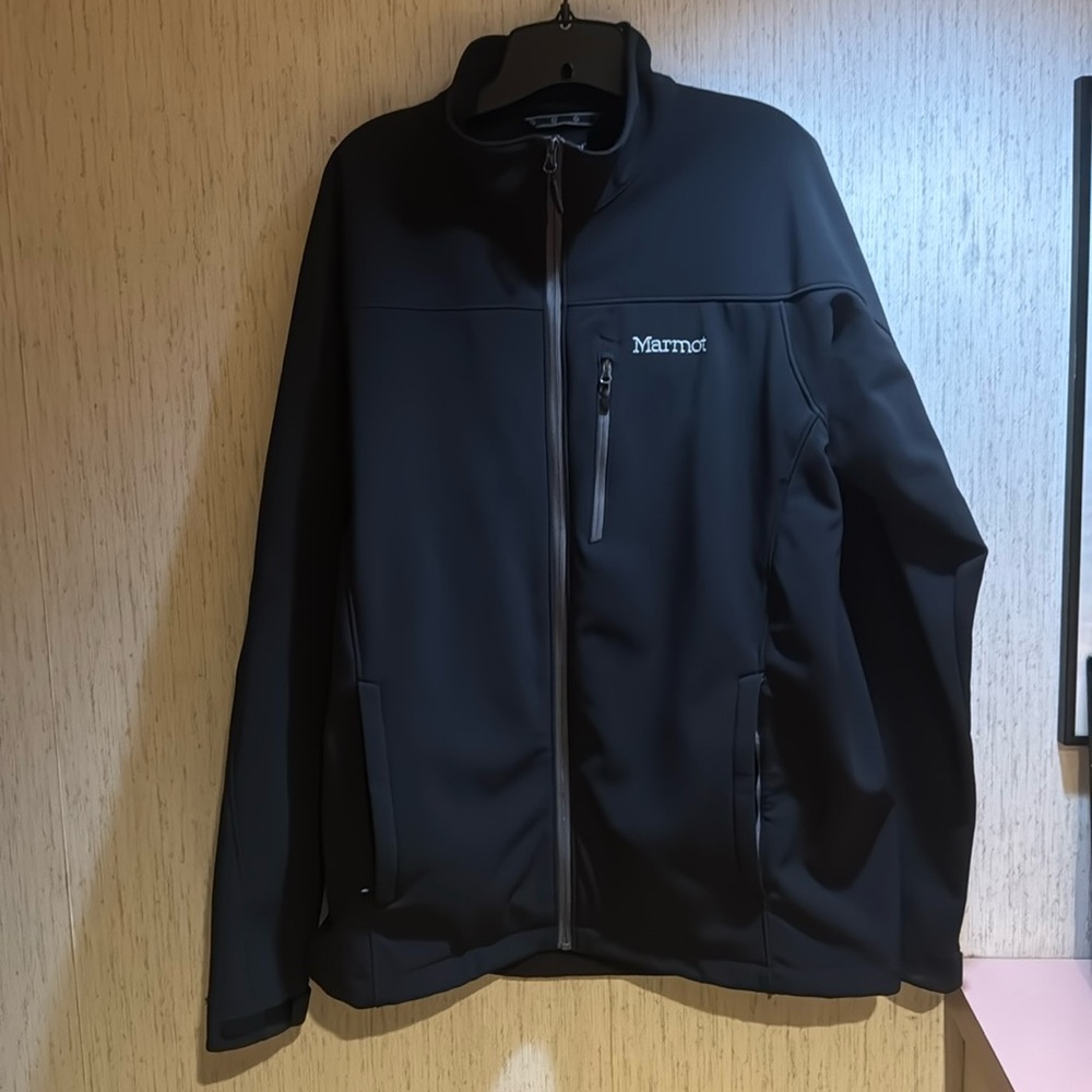 Marmot jacket XL